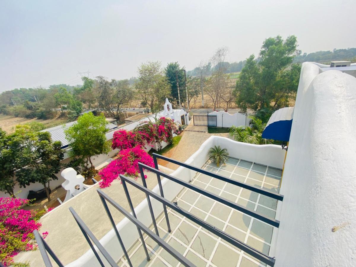 Ananda Resorts Shantiniketan Sri Niketan Экстерьер фото